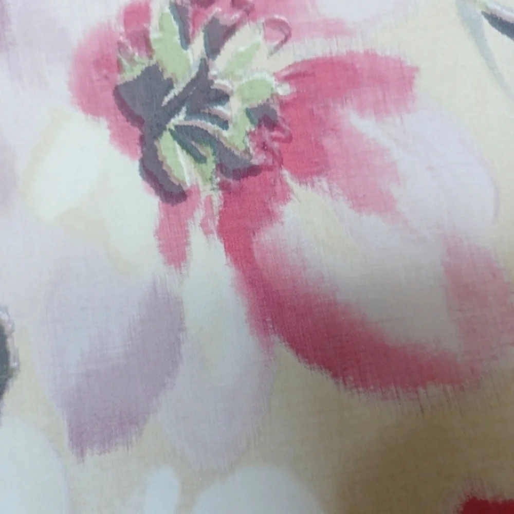 Wallpaper Lynette Violet Watercolor Floral
